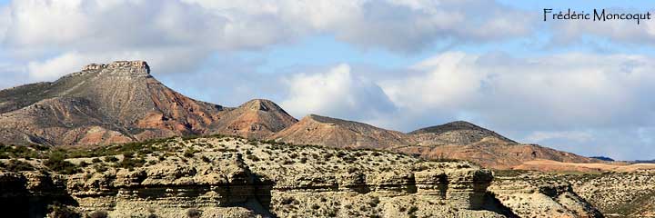 Paysage du mont Fraile Alto, dans la Bardena Negra, au sud du dsert.