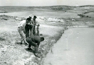 Prs d'un point d'eau.