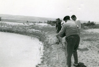 Toujours prs d'un point d'eau.