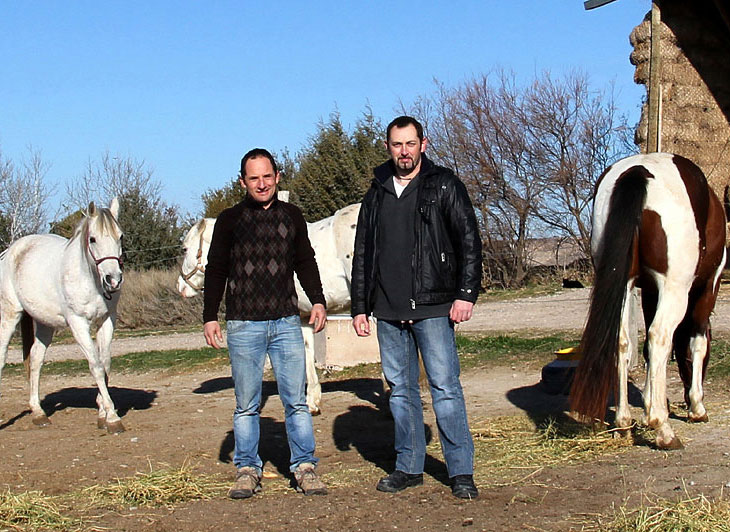 Fred Moncoqut avec Jose Maria, dans la Bardena del Plano.