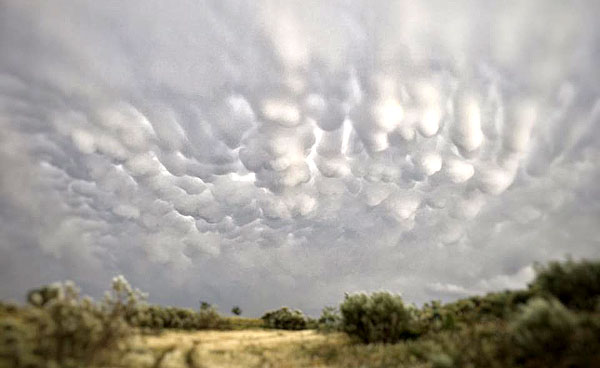 Nuages lobuls.