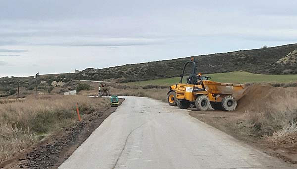 Chantier sur la route d'Aguilares, dsert des Bardenas.