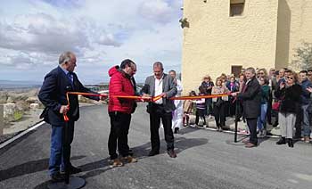 Inauguration par le maire de Tauste.