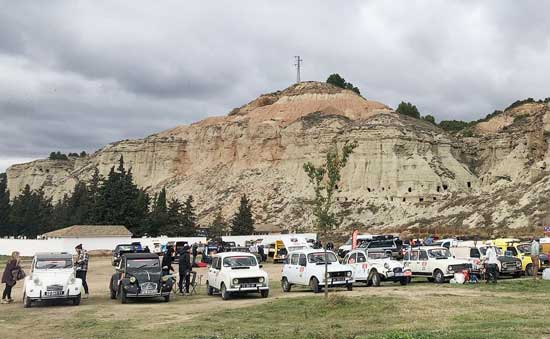 Le convoi se retrouve à Arguedas.